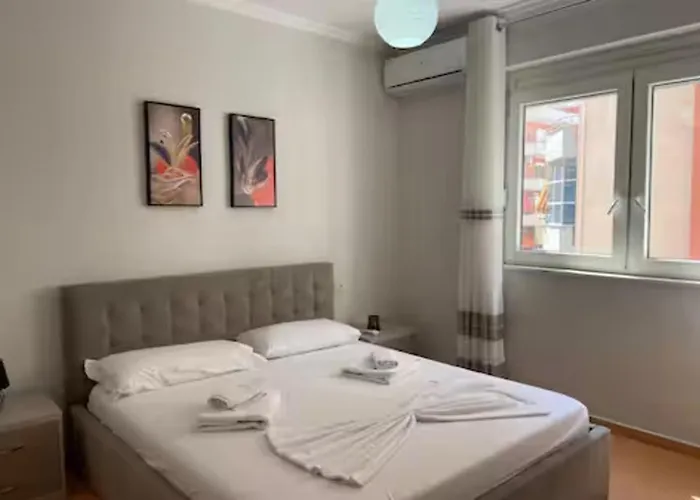 Jico Travel - Ornela Apartamento