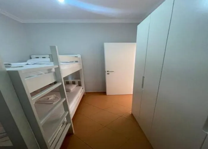 Jico Travel - Ornela Apartamento